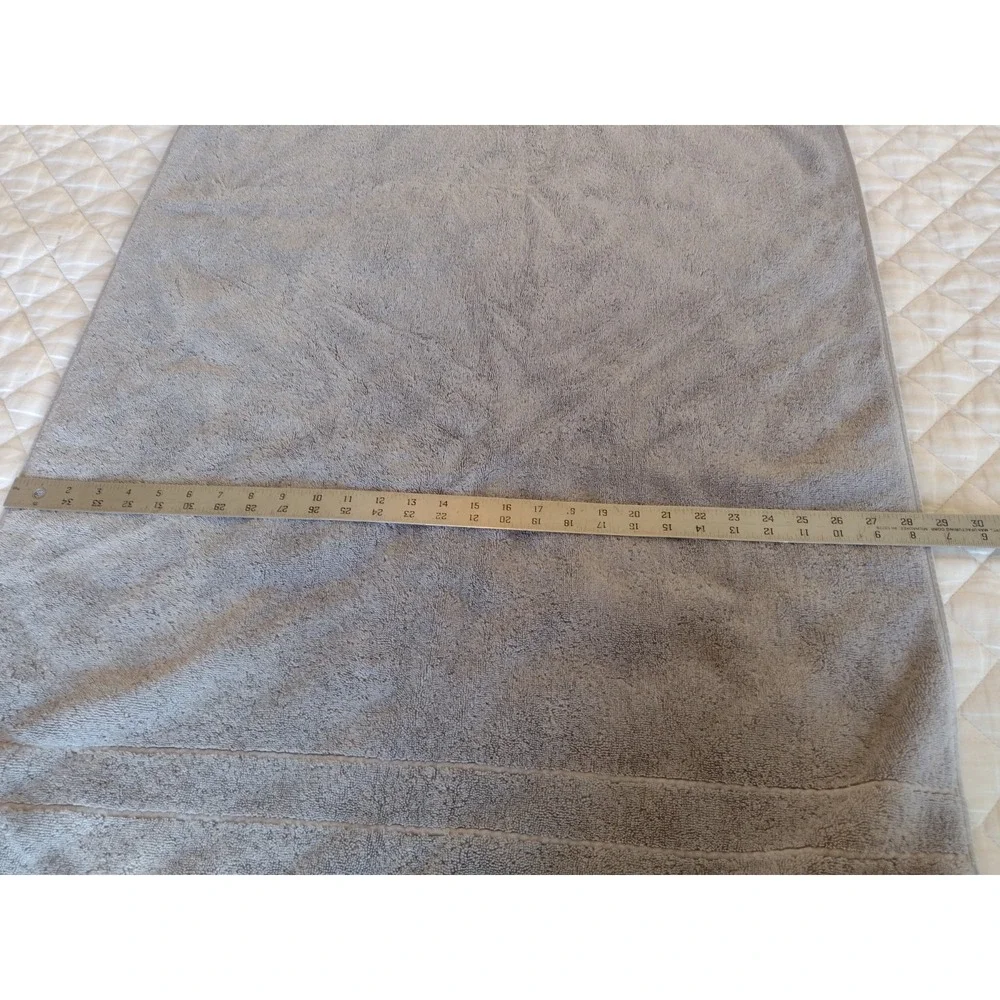 Brooklinen Light Gray Bath Towel Turkish Cotton Soft Fluffy Single Large Slate